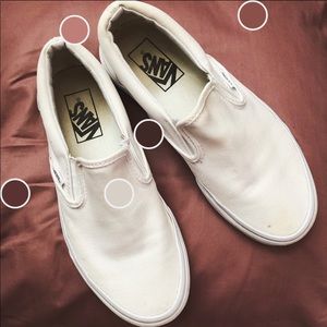 VANS | white slip-ons